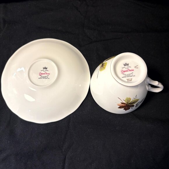 Queen Anne China Cup and Saucer - Picture 4 of 4
